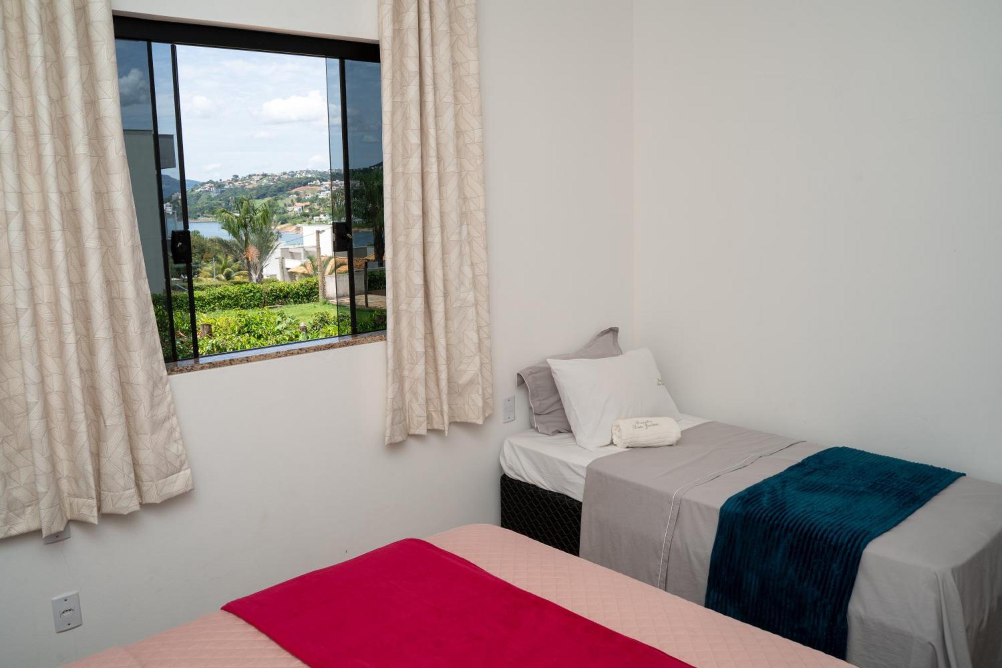 Casa Com Piscina Vista Para Lago, 03 Quartos Confortaveis Capitólio Zewnętrze zdjęcie
