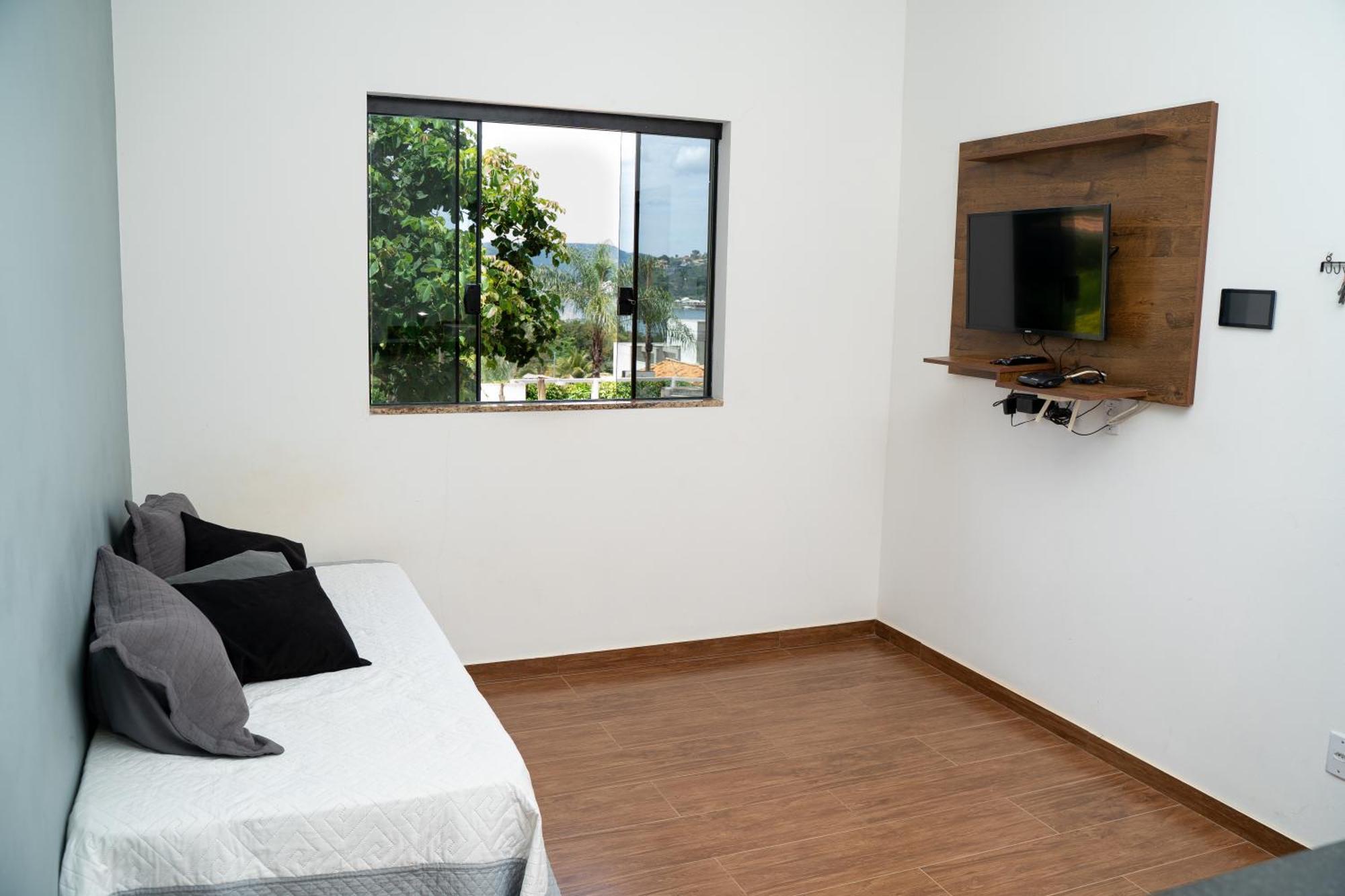 Casa Com Piscina Vista Para Lago, 03 Quartos Confortaveis Capitólio Zewnętrze zdjęcie