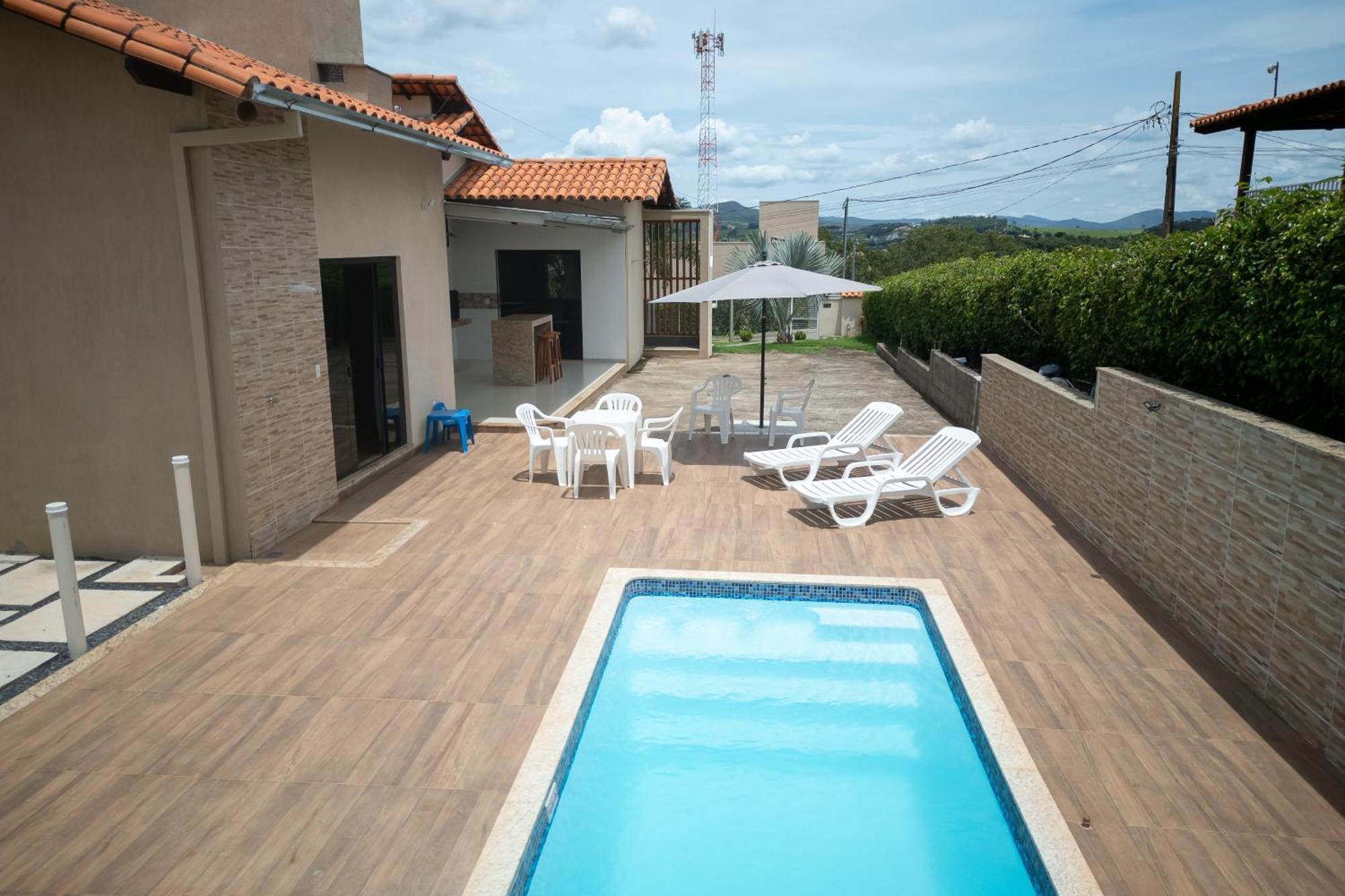 Casa Com Piscina Vista Para Lago, 03 Quartos Confortaveis Capitólio Zewnętrze zdjęcie